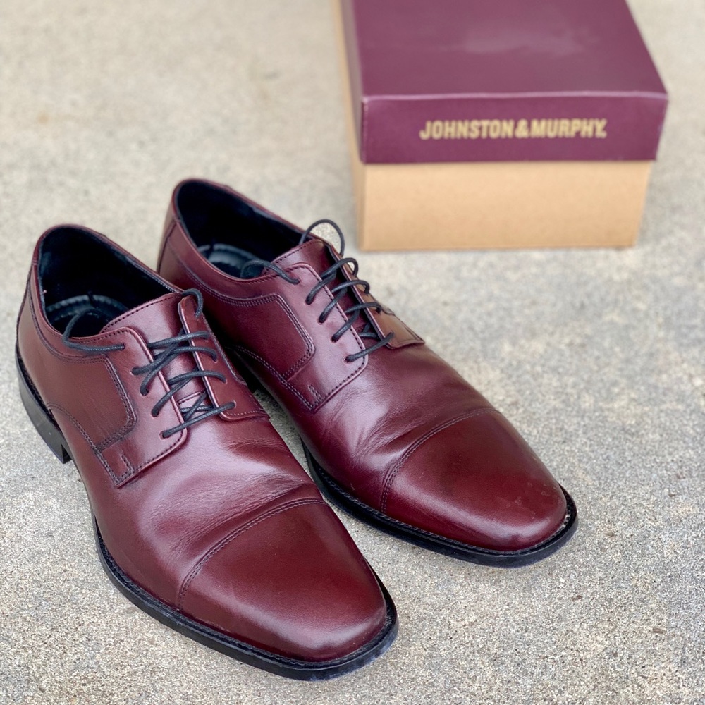 Johnston&Murphy Novick Burgundy CapToe LaceUp Shoe
